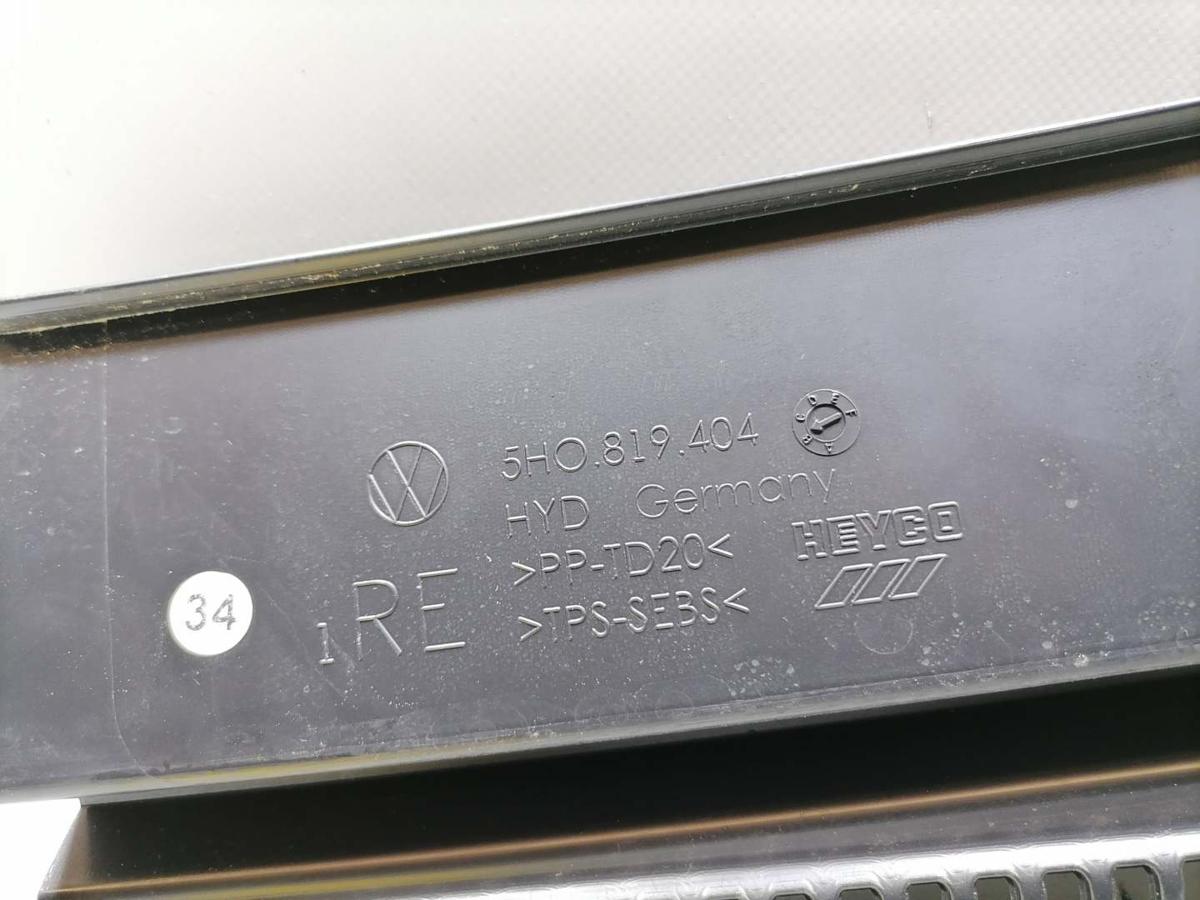 VW Golf 8 original Windlauf Abdeckung Wasserkasten vorn rechts Bj.2024